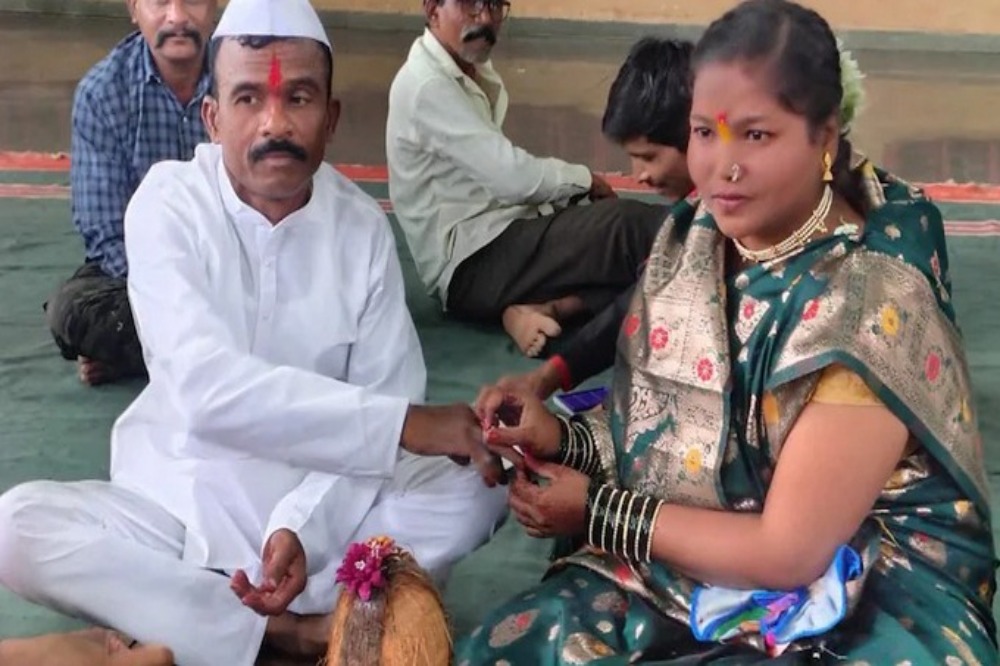 सांगलीत नवविवाहितेने नवऱ्याची झोपेतच केली कुऱ्हाडीने हत्या!